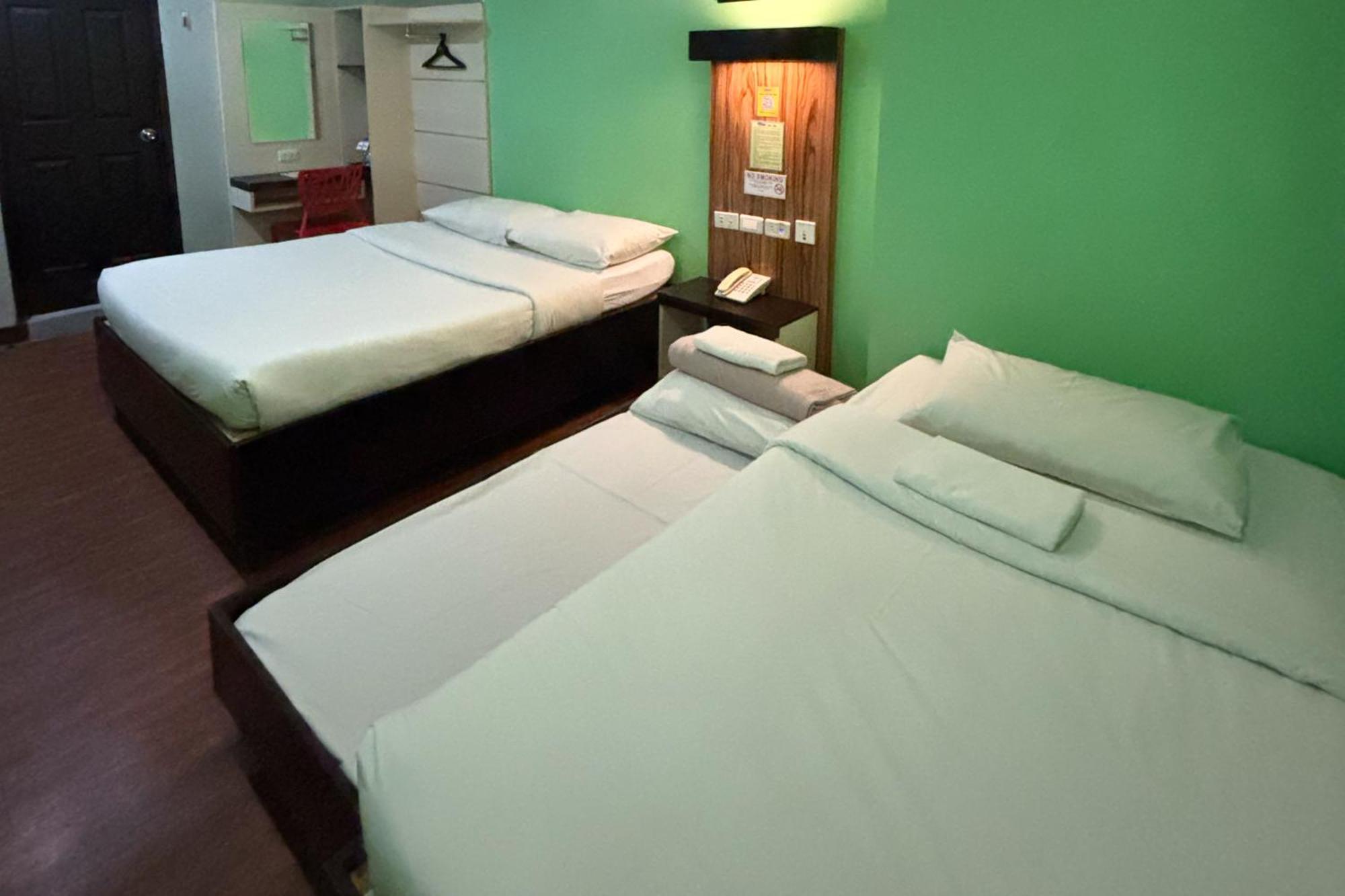 Sugbutel Family Hotel Cebu Exterior photo